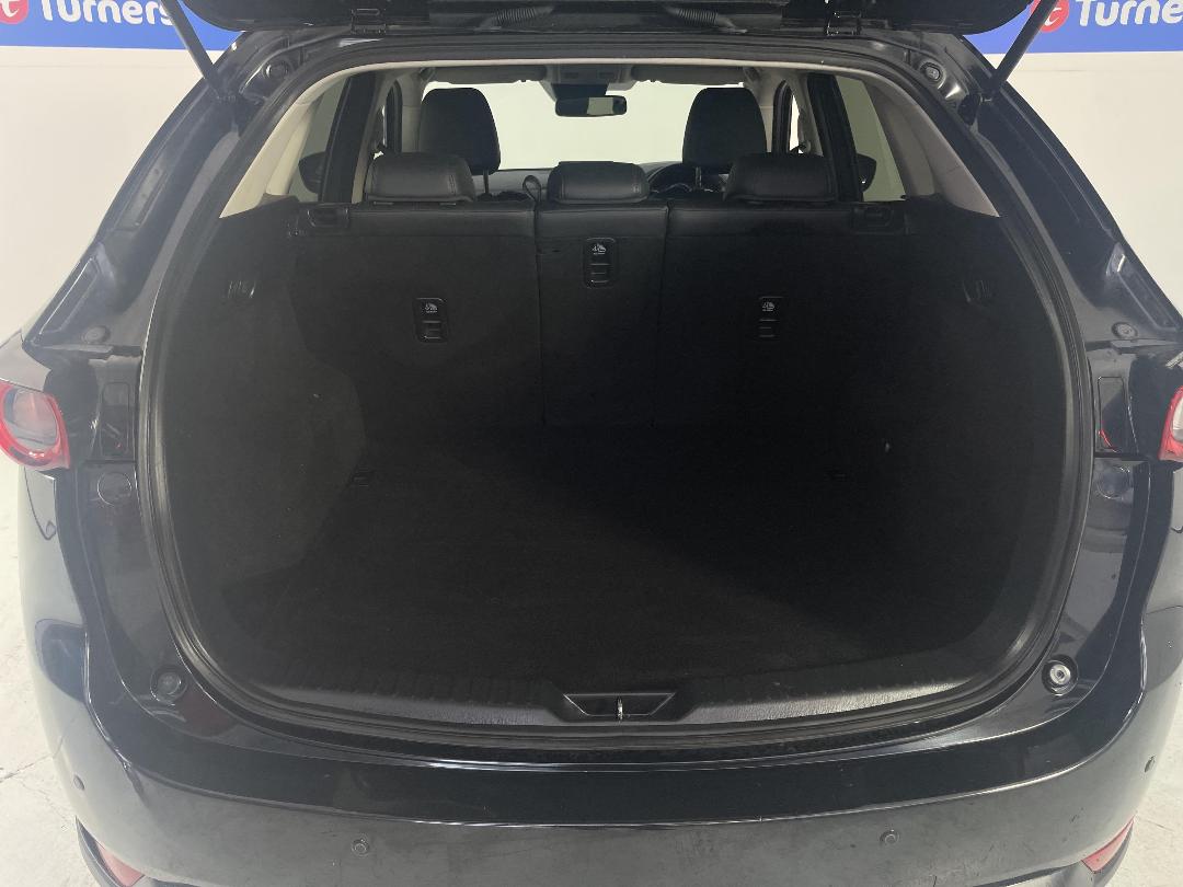 Photo '14' of Mazda CX-5