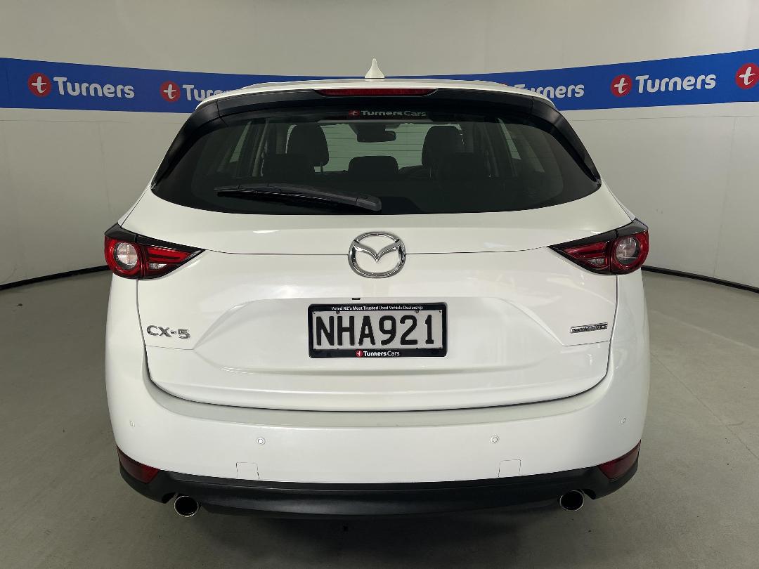 Photo '6' of Mazda CX-5 Photo '6' of Mazda CX-5