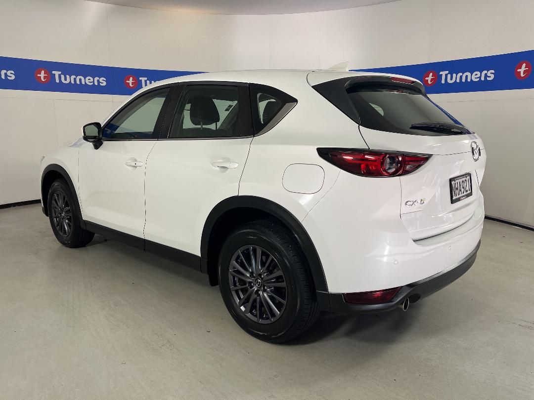 Photo '5' of Mazda CX-5 Photo '5' of Mazda CX-5