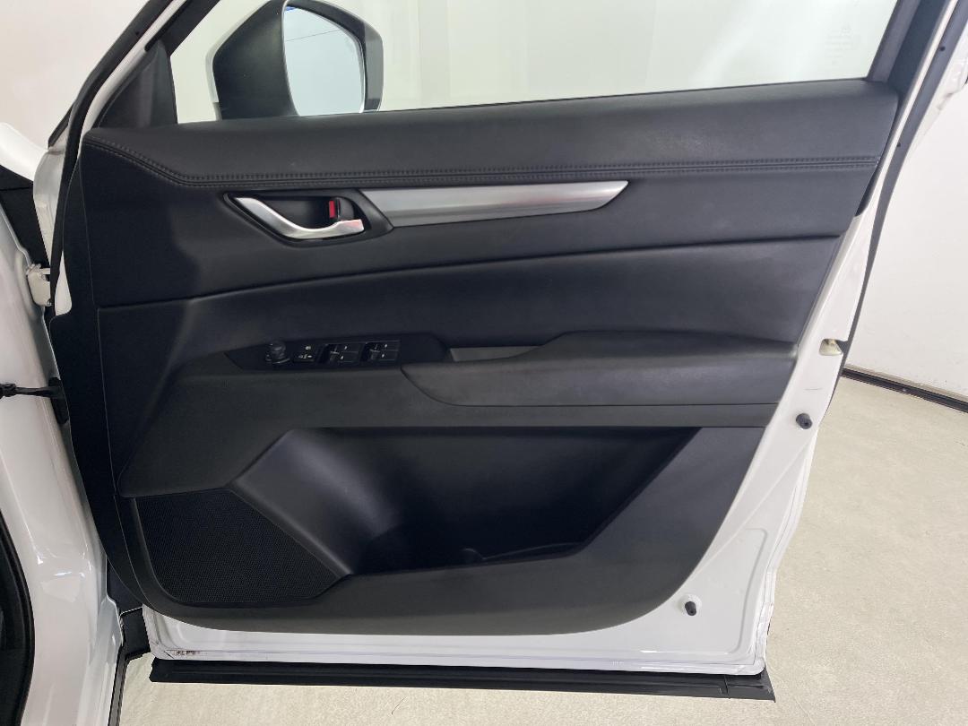 Photo '15' of Mazda CX-5 Photo '15' of Mazda CX-5