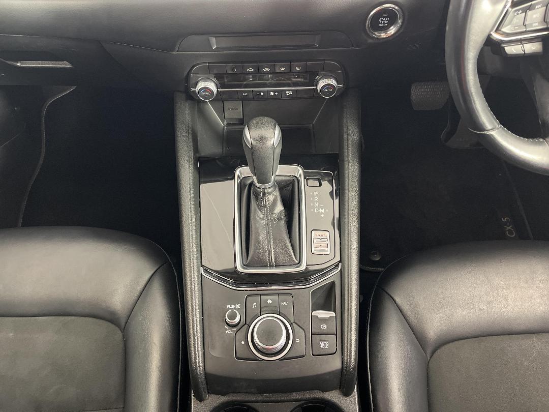 Photo '18' of Mazda CX-5 Photo '18' of Mazda CX-5