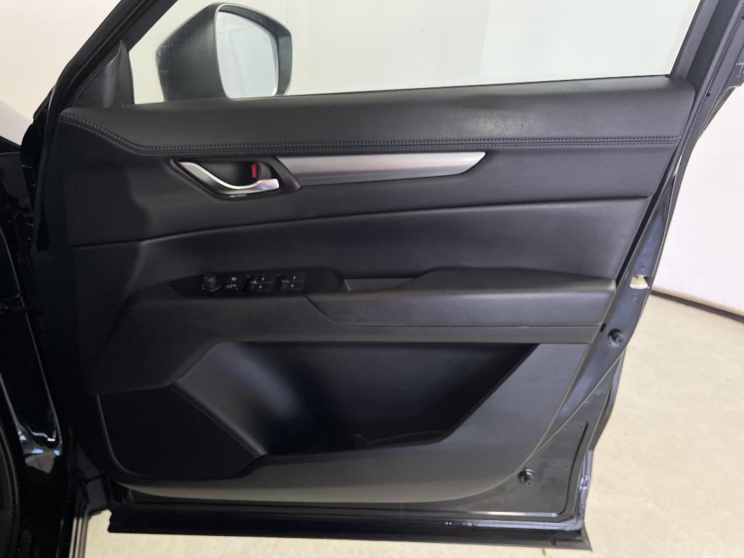 Photo '15' of Mazda CX-5 Photo '15' of Mazda CX-5