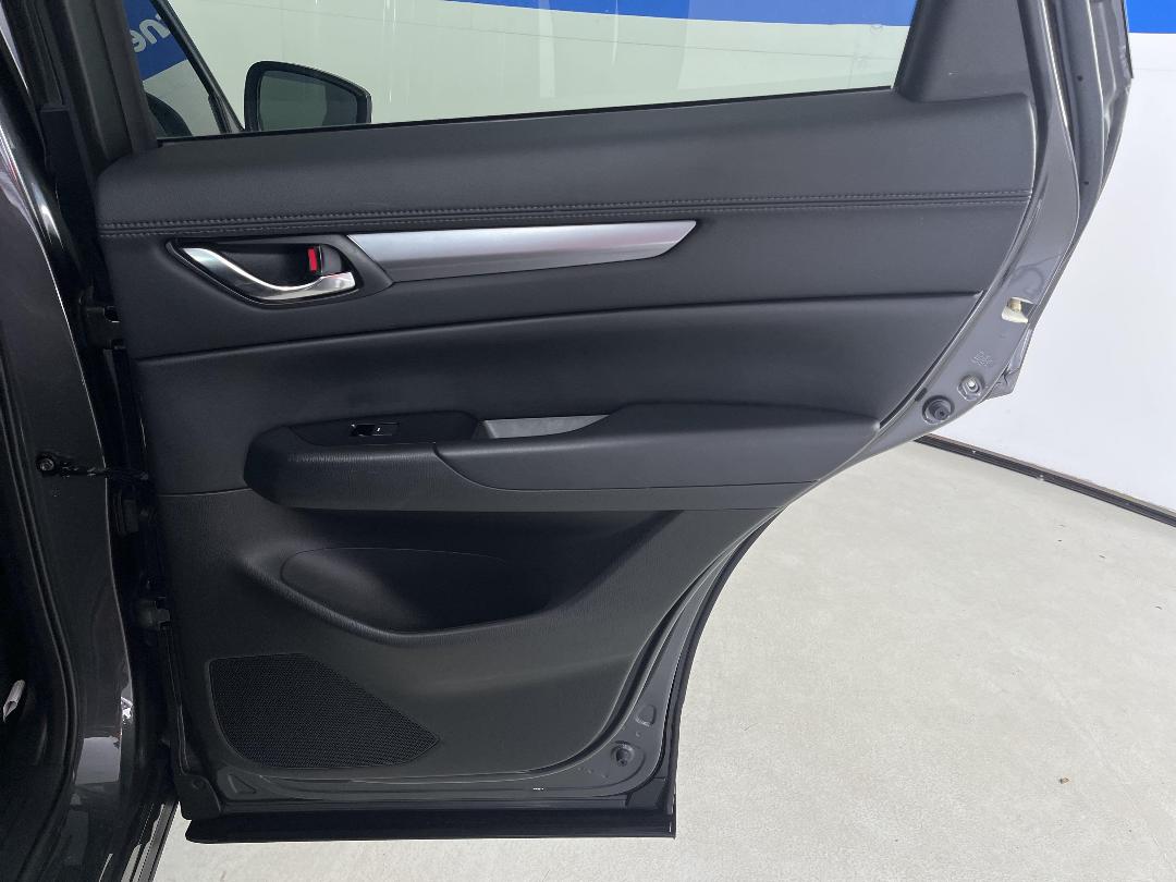 Photo '19' of Mazda CX-5 Photo '19' of Mazda CX-5