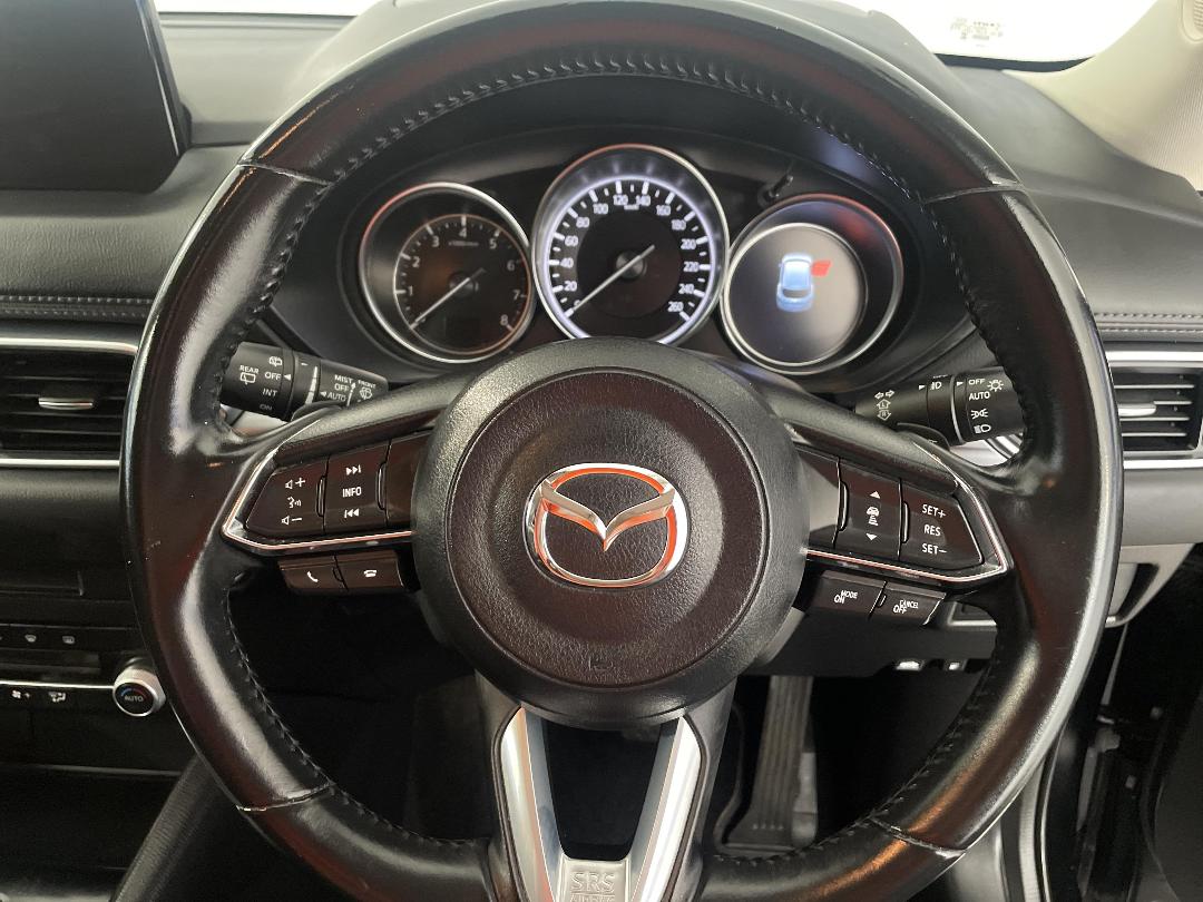 Photo '28' of Mazda CX-5 Photo '28' of Mazda CX-5