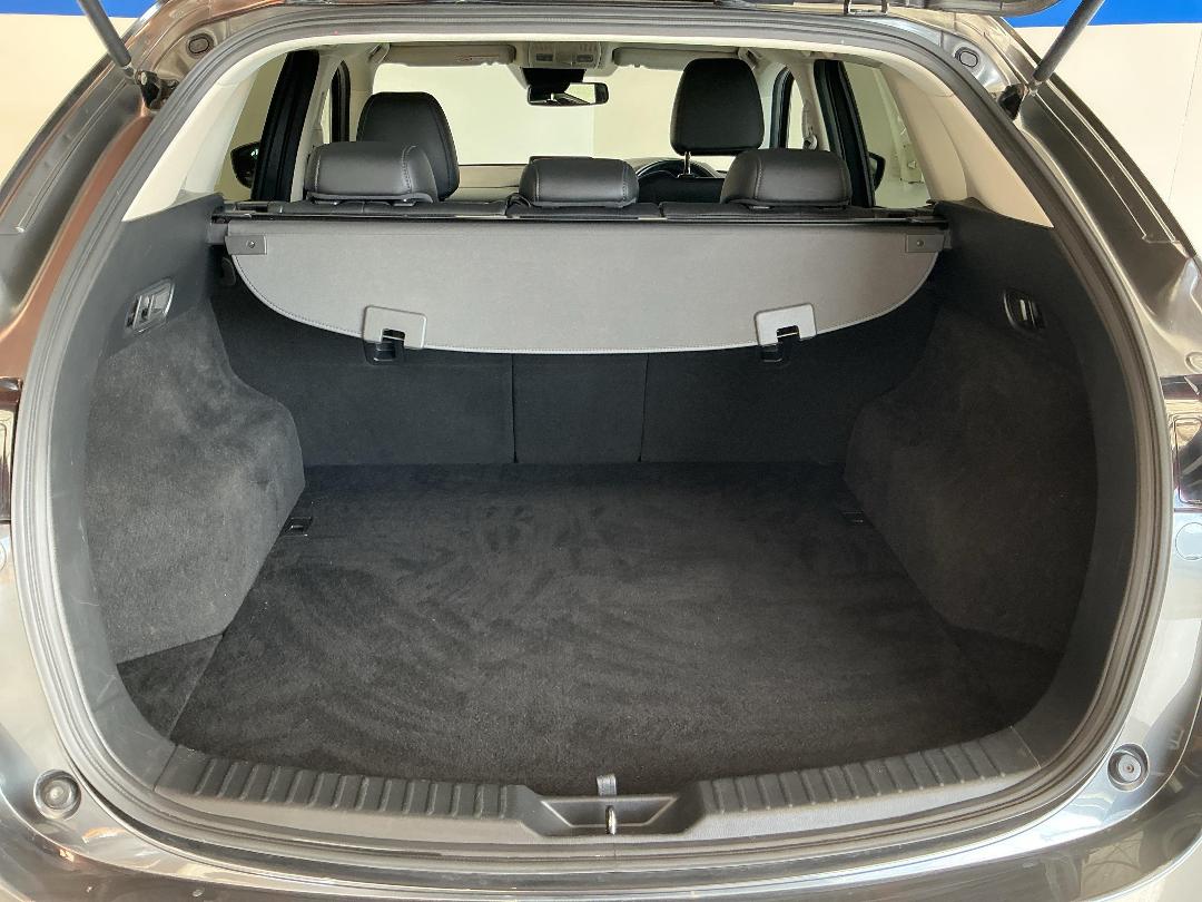 Photo '14' of Mazda CX-5