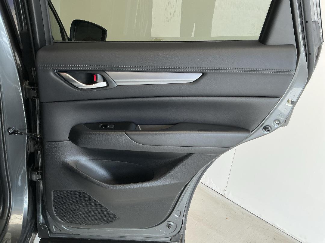 Photo '19' of Mazda CX-5