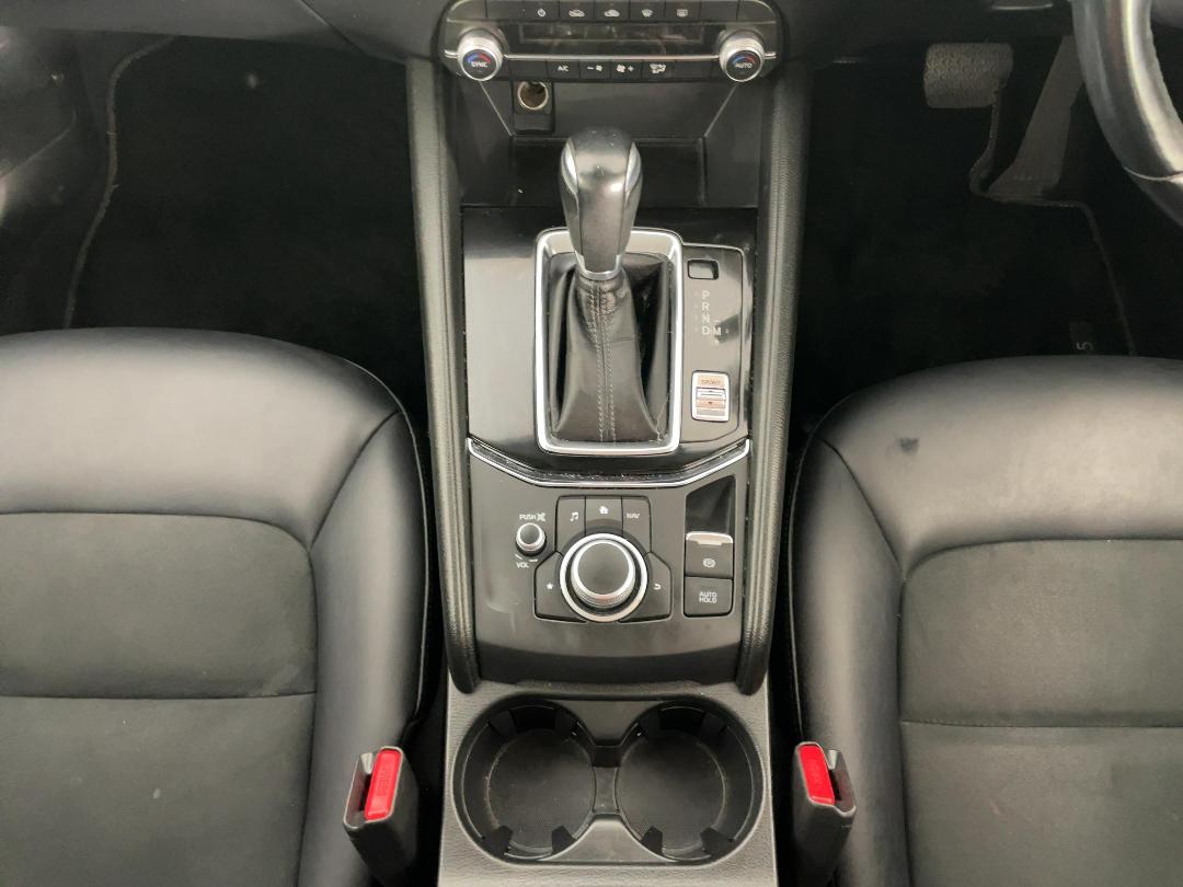 Photo '18' of Mazda CX-5