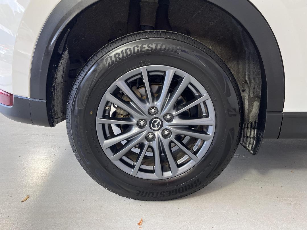 Photo '12' of Mazda CX-5