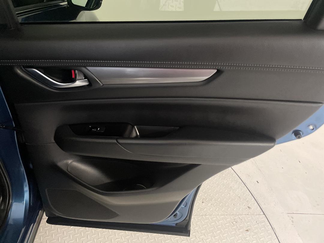 Photo '19' of Mazda CX-5