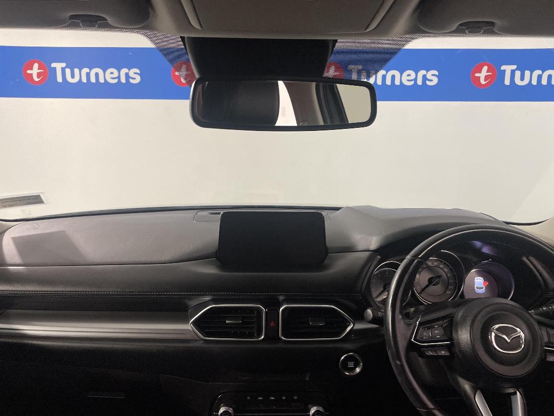 Photo '17' of Mazda CX-5