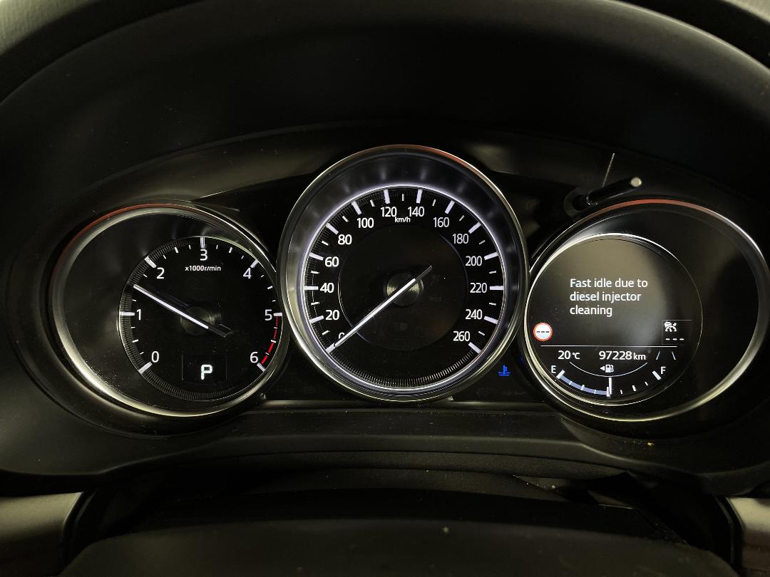 Photo '21' of Mazda CX-8