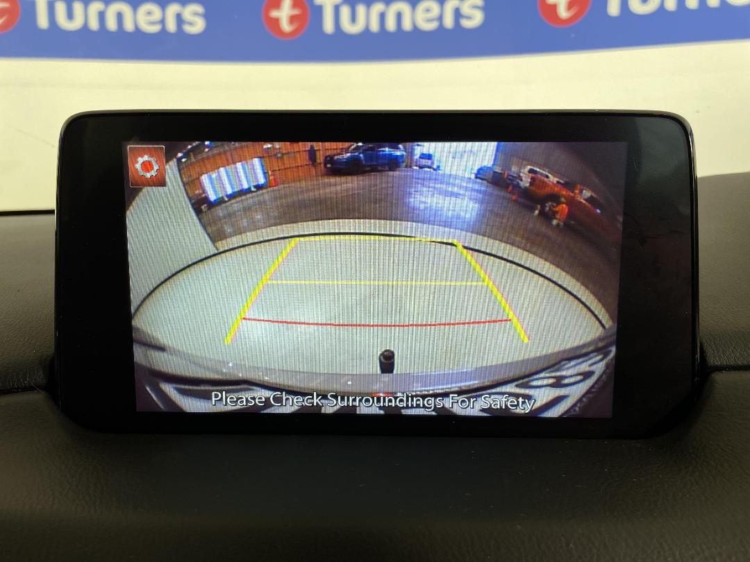 Photo '25' of Mazda CX-8