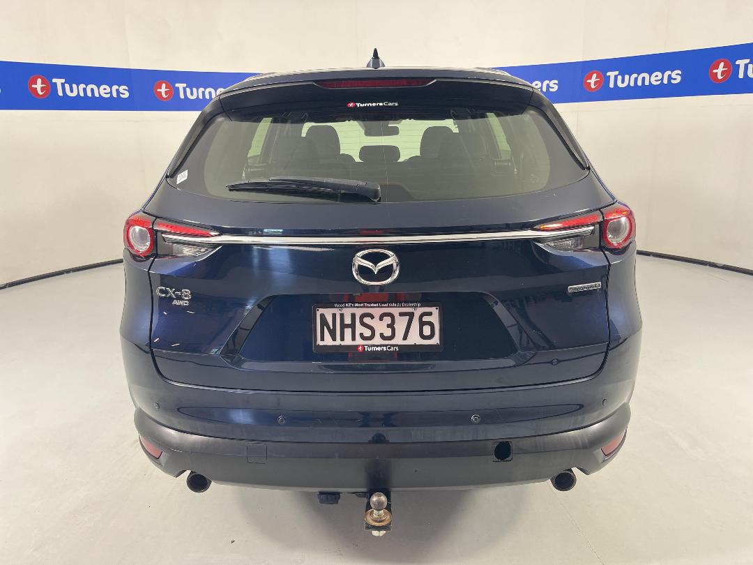 Photo '6' of Mazda CX-8