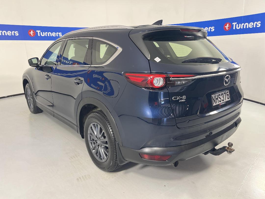 Photo '5' of Mazda CX-8