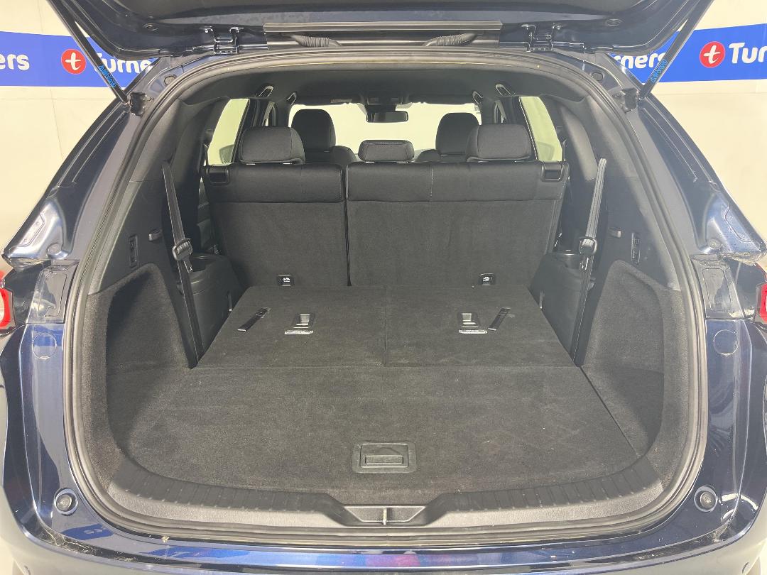 Photo '14' of Mazda CX-8