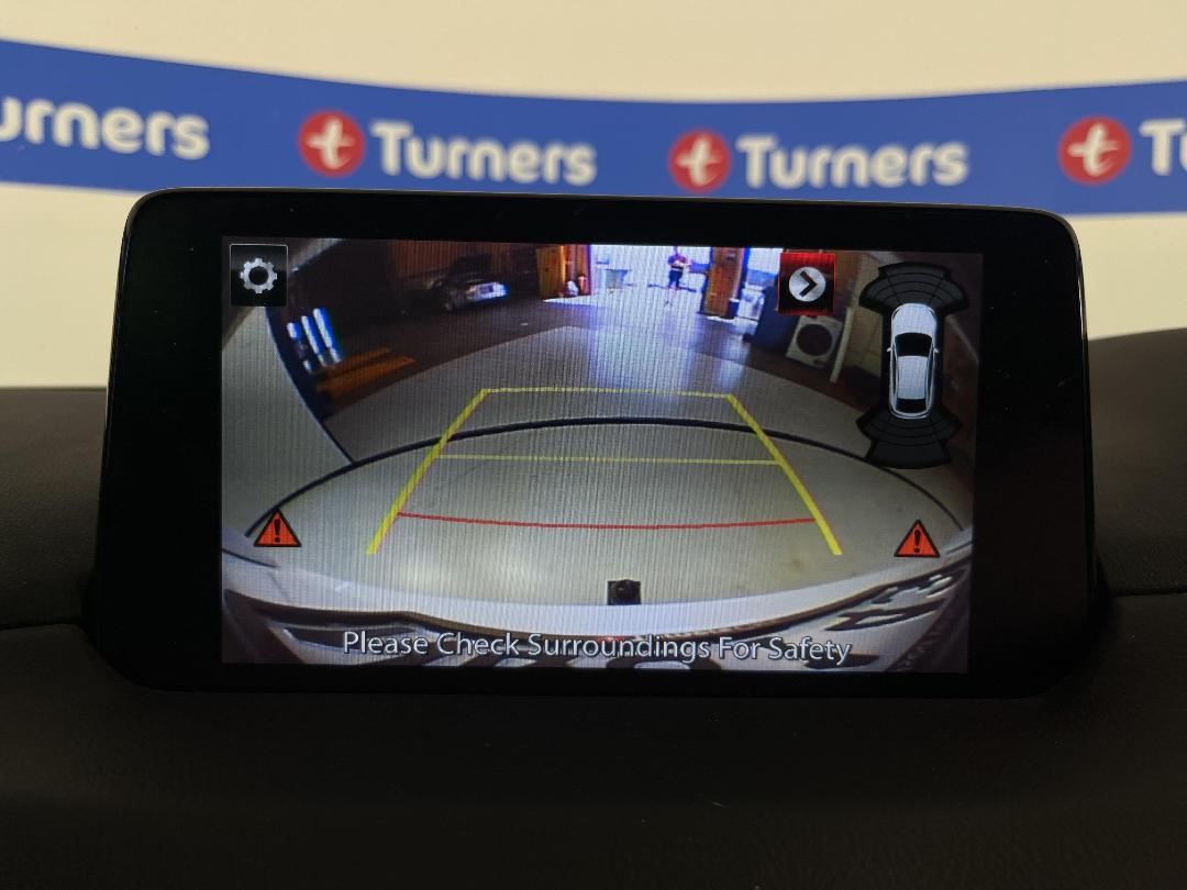 Photo '25' of Mazda CX-8