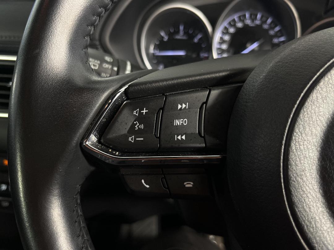 Photo '24' of Mazda CX-8