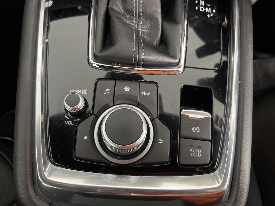 Photo '29' of Mazda CX-8