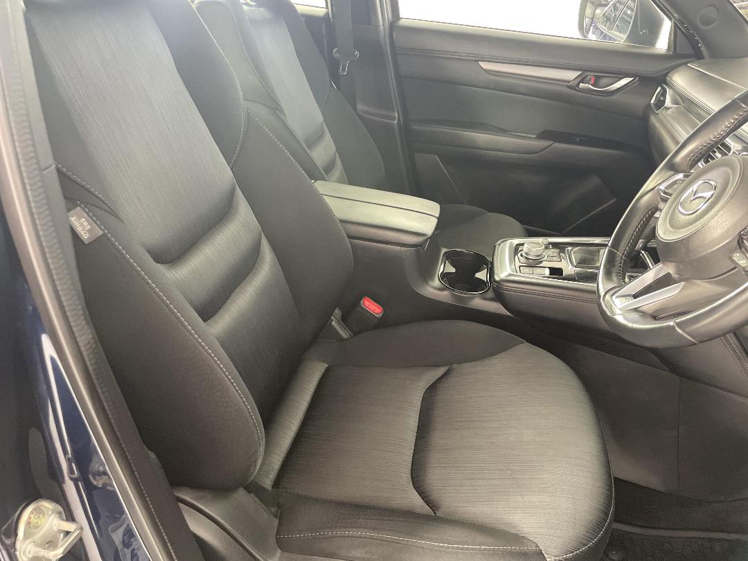 Photo '16' of Mazda CX-8 Photo '16' of Mazda CX-8