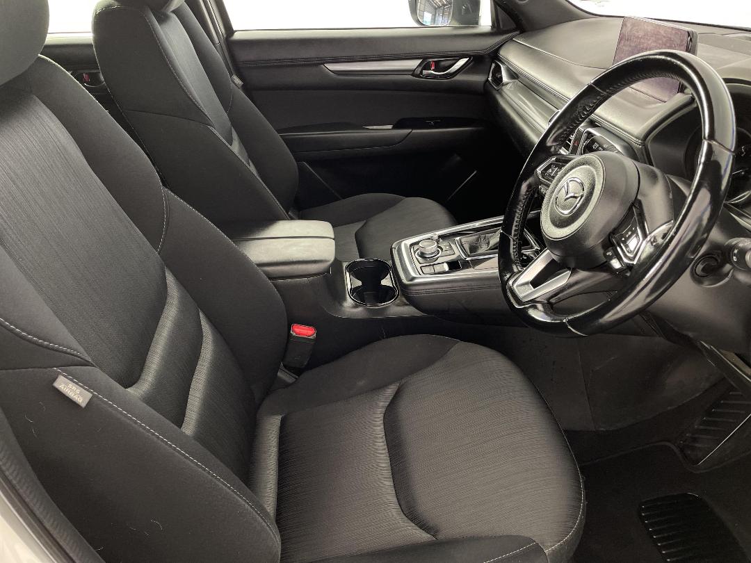 Photo '16' of Mazda CX-8 Photo '16' of Mazda CX-8