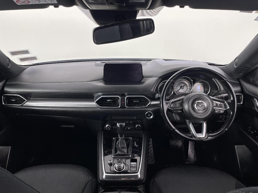 Photo '17' of Mazda CX-8 Photo '17' of Mazda CX-8