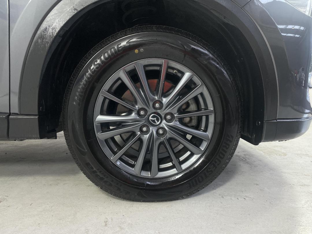 Photo '9' of Mazda CX-8