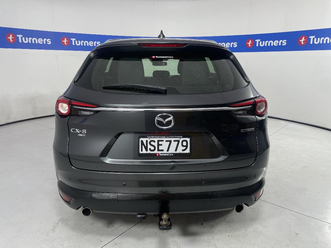 Photo '6' of Mazda CX-8