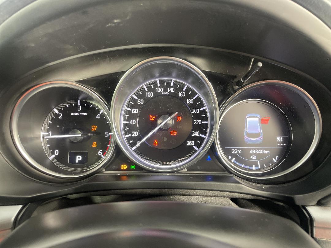 Photo '21' of Mazda CX-8