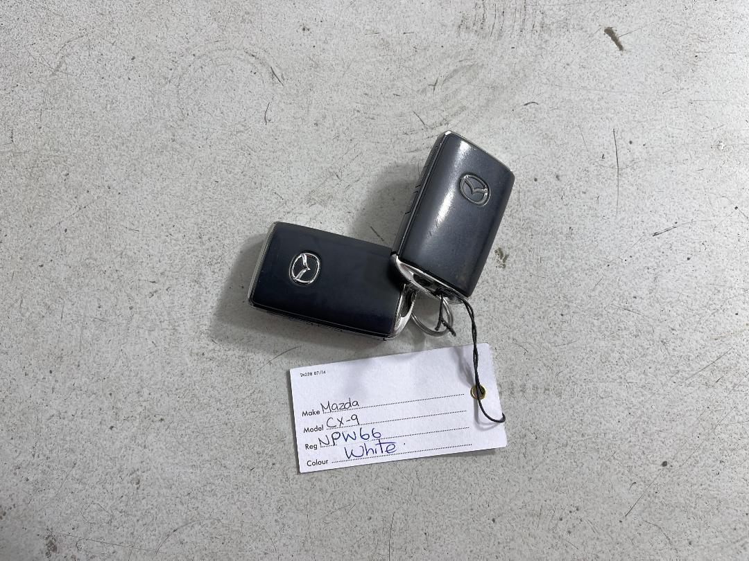 Photo '22' of Mazda CX-9