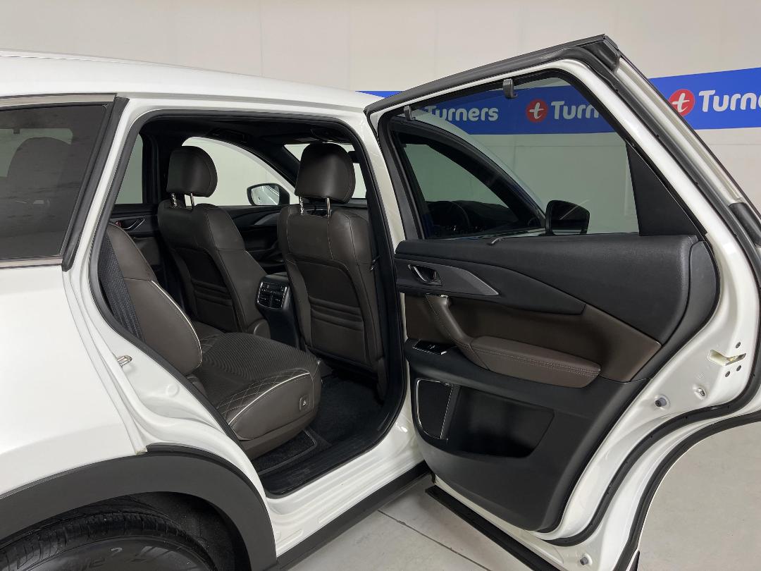 Photo '19' of Mazda CX-9