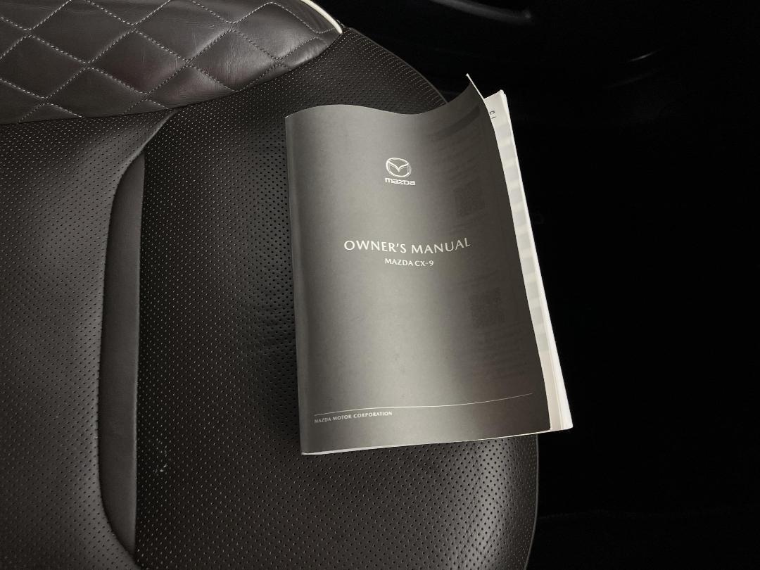 Photo '29' of Mazda CX-9