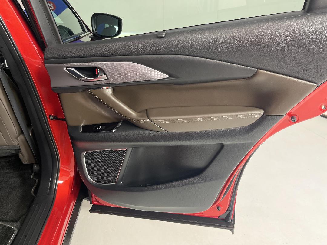 Photo '19' of Mazda CX-9 Photo '19' of Mazda CX-9