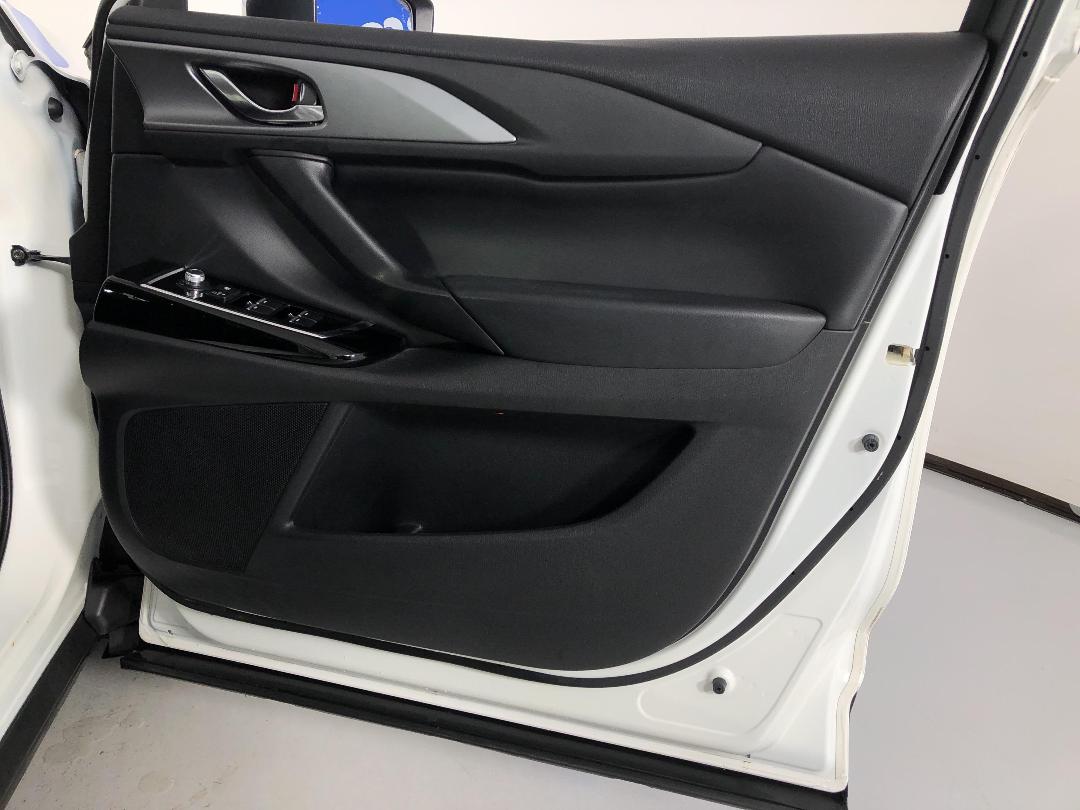 Photo '15' of Mazda CX-9 Photo '15' of Mazda CX-9