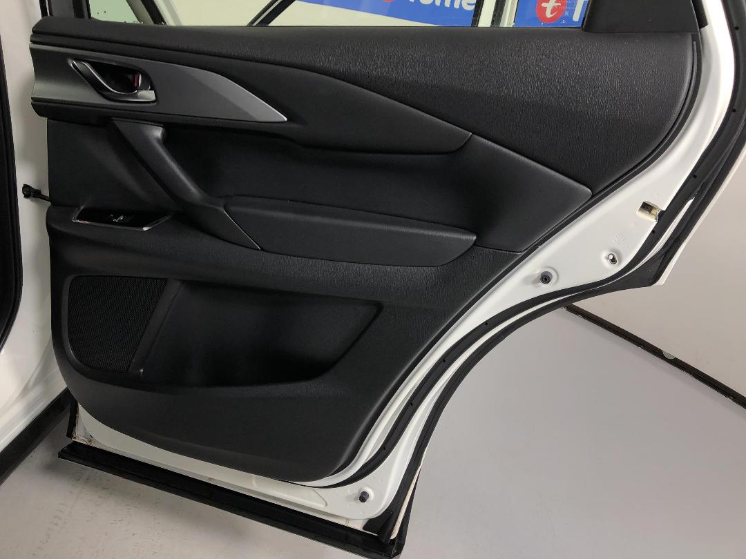 Photo '19' of Mazda CX-9 Photo '19' of Mazda CX-9