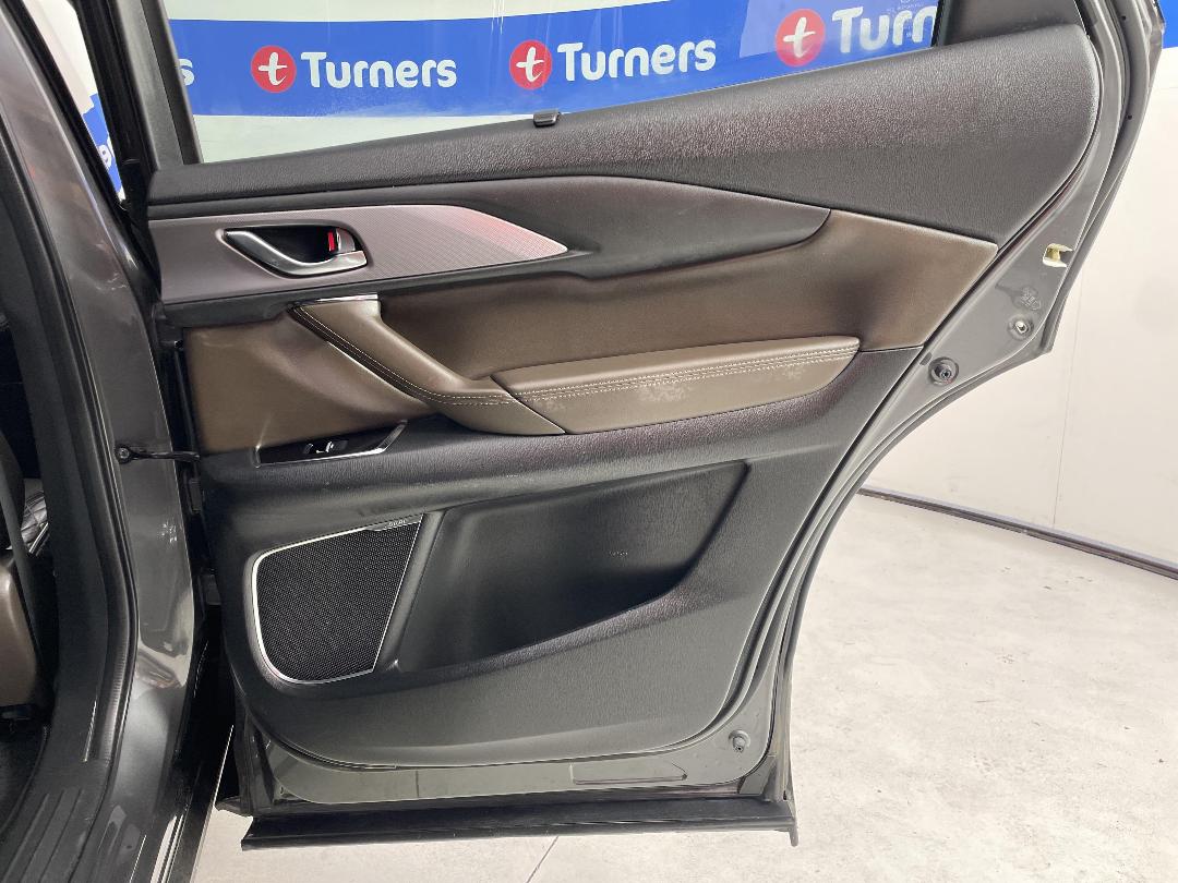 Photo '19' of Mazda CX-9