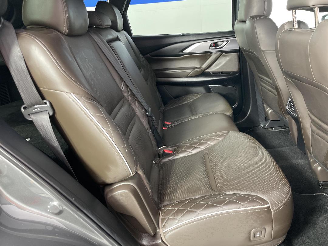 Photo '20' of Mazda CX-9