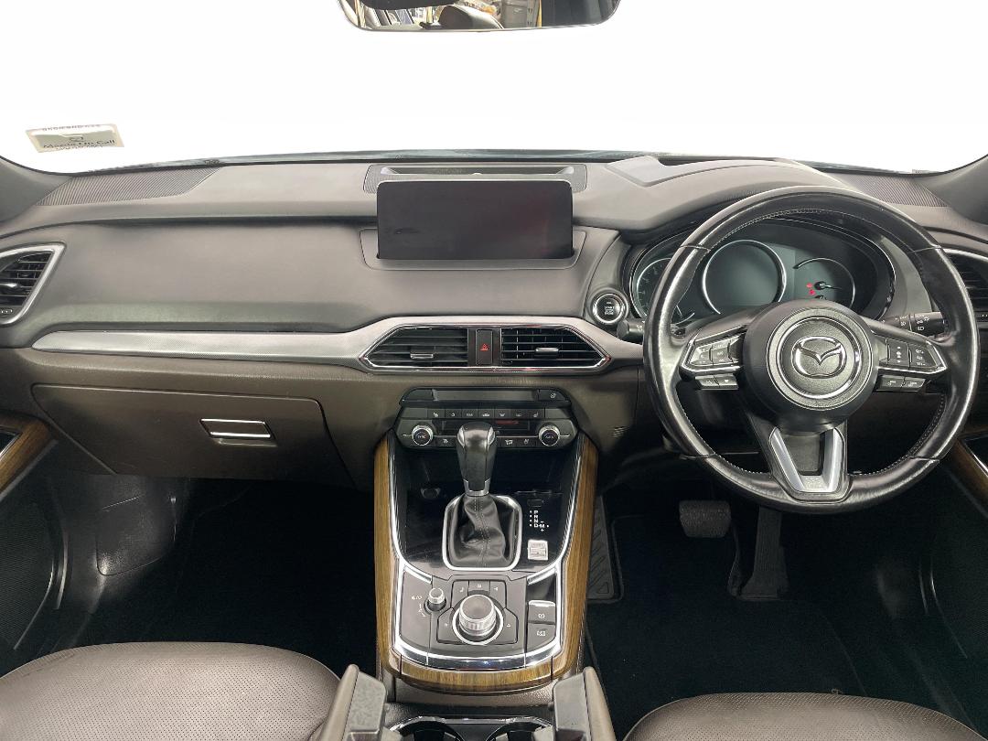 Photo '17' of Mazda CX-9