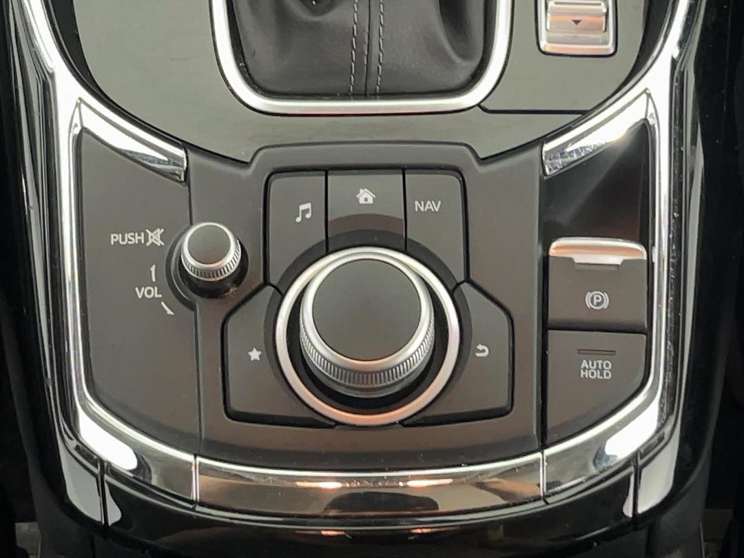 Photo '28' of Mazda CX-9