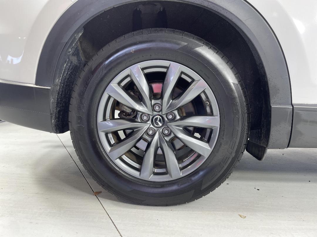 Photo '12' of Mazda CX-9