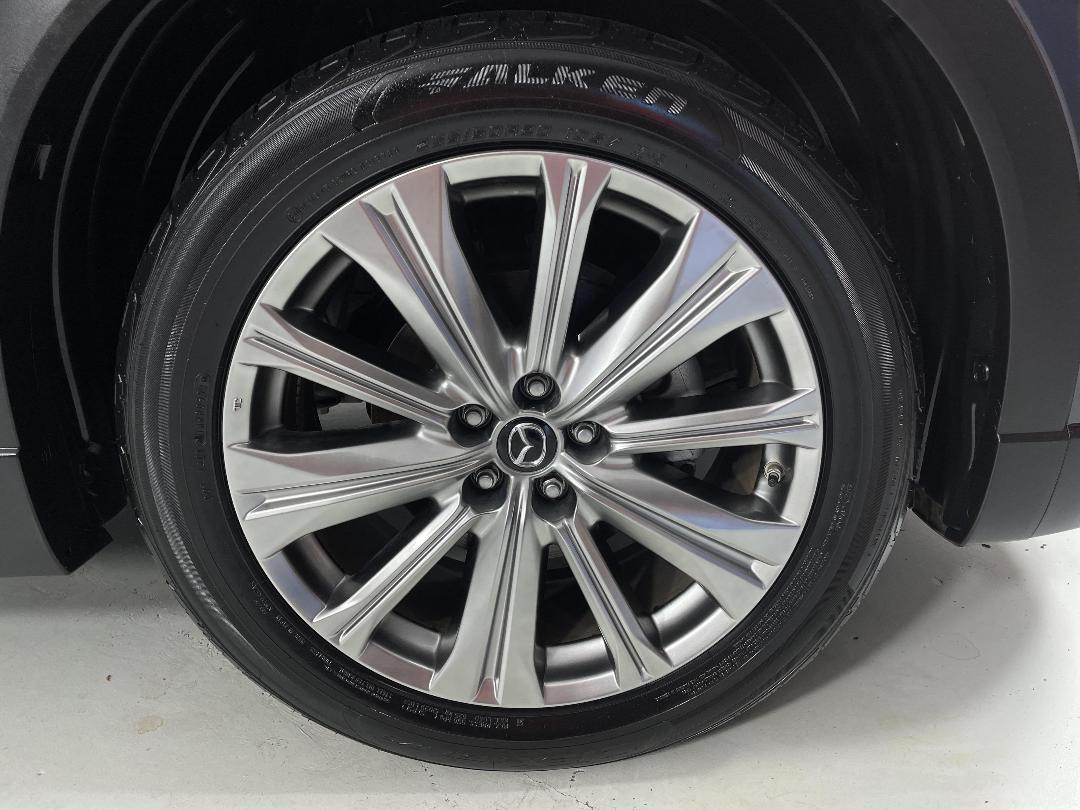 Photo '9' of Mazda CX-9 Photo '9' of Mazda CX-9