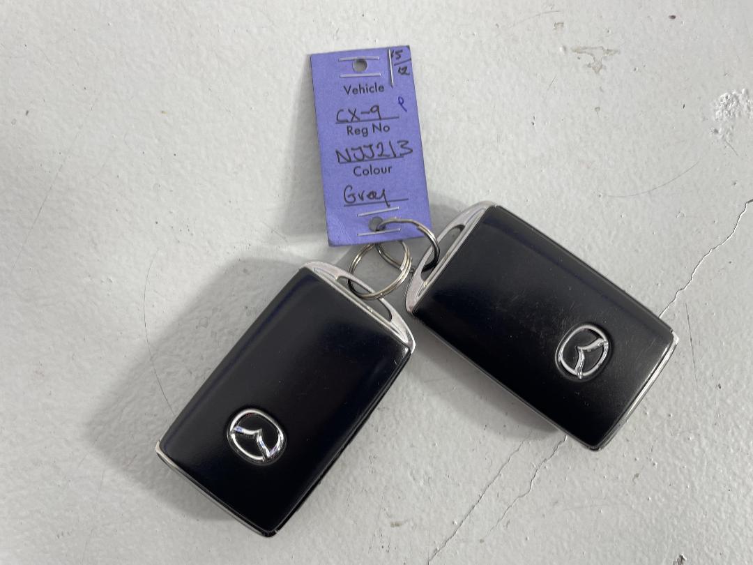 Photo '22' of Mazda CX-9 Photo '22' of Mazda CX-9