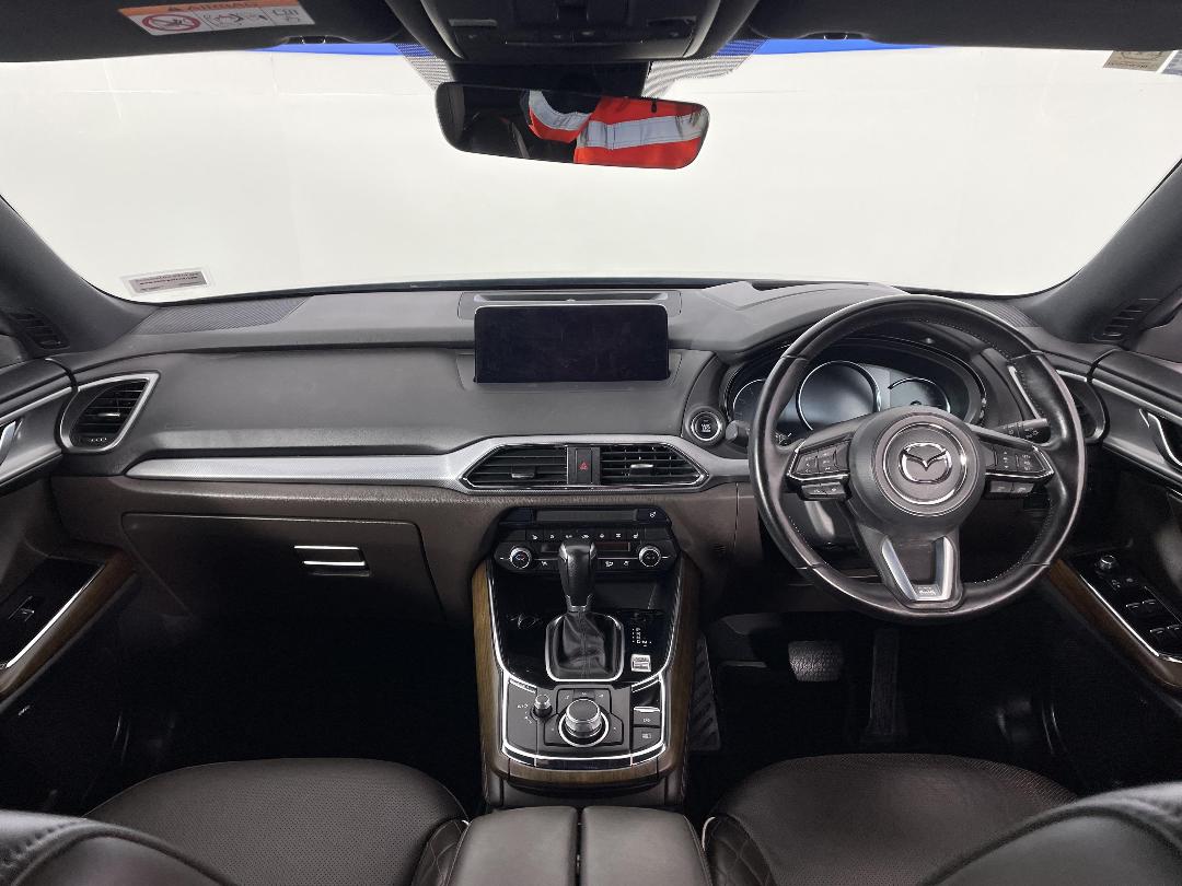 Photo '17' of Mazda CX-9 Photo '17' of Mazda CX-9