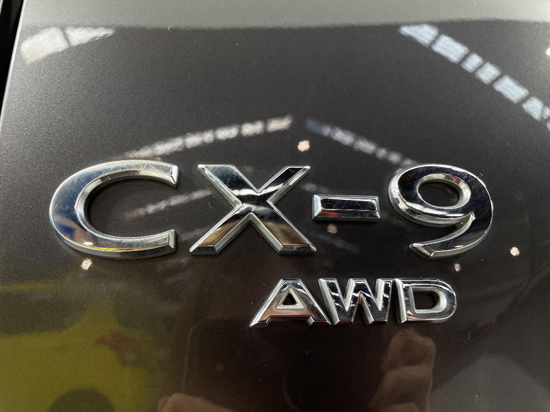 Photo '32' of Mazda CX-9 Photo '32' of Mazda CX-9