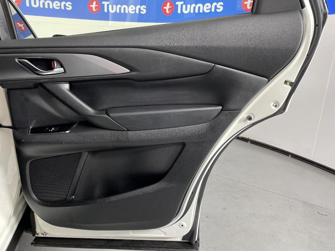 Photo '19' of Mazda CX-9 Photo '19' of Mazda CX-9