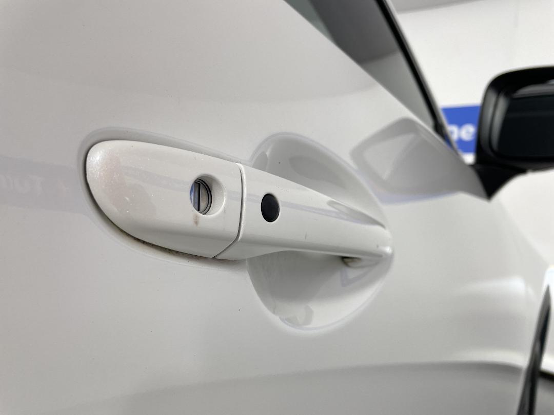 Photo '26' of Mazda CX-9 Photo '26' of Mazda CX-9