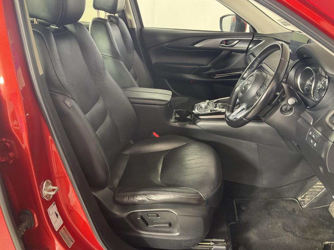 Photo '16' of Mazda CX-9 Photo '16' of Mazda CX-9