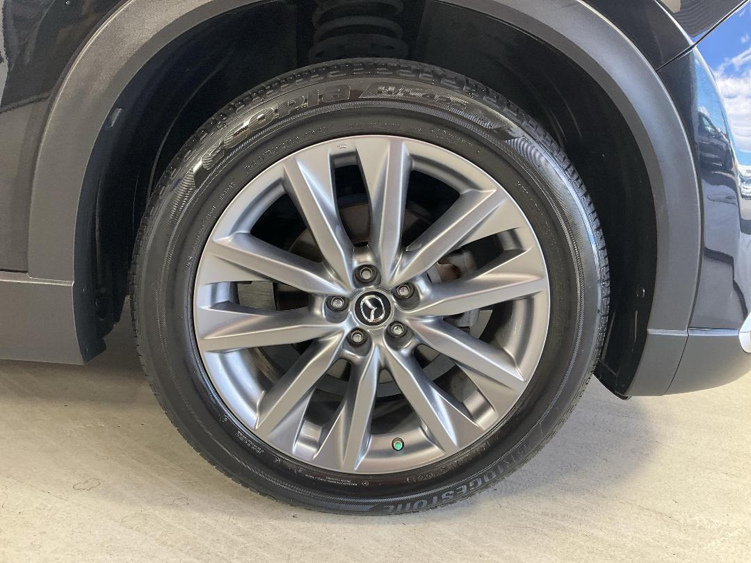 Photo '9' of Mazda CX-9 Photo '9' of Mazda CX-9