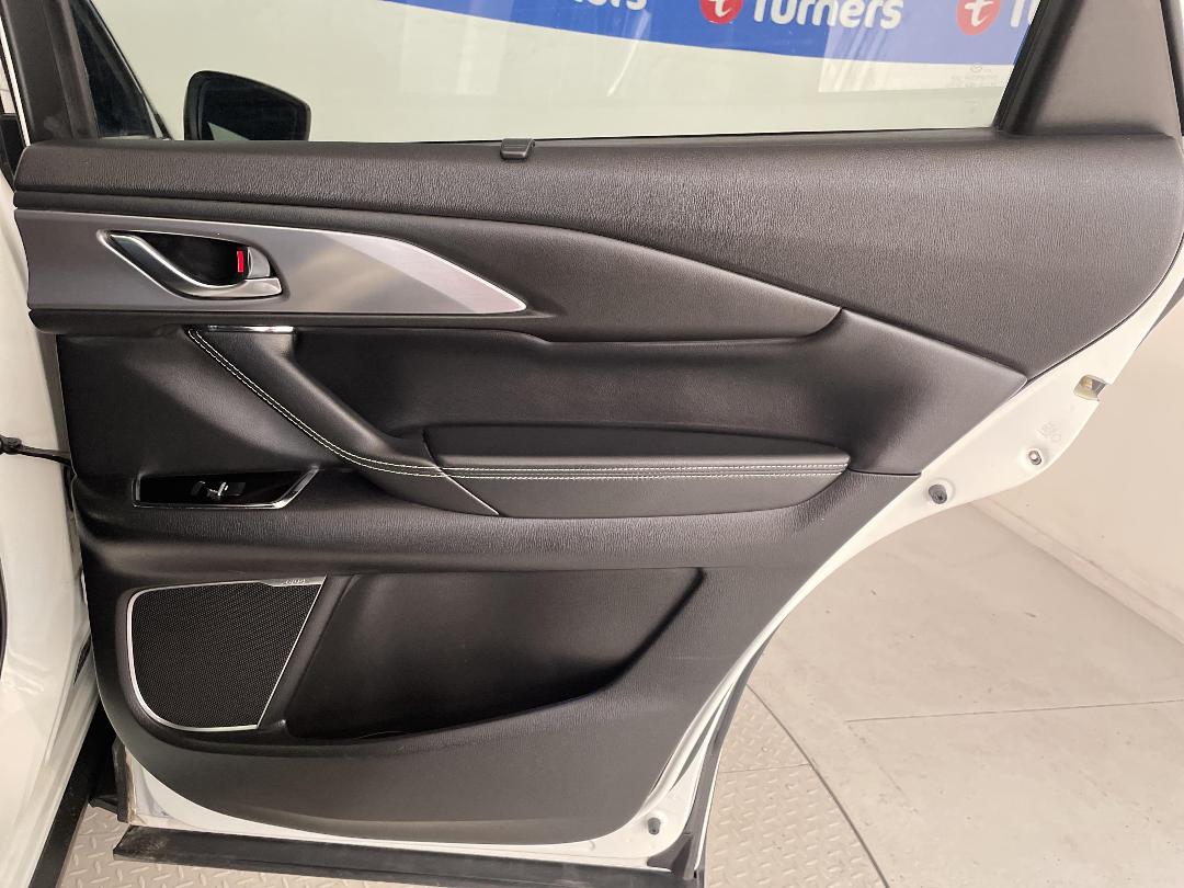 Photo '19' of Mazda CX-9