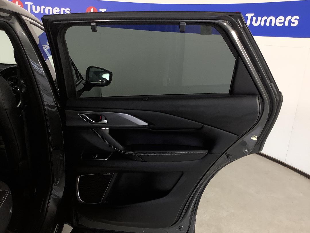 Photo '19' of Mazda CX-9