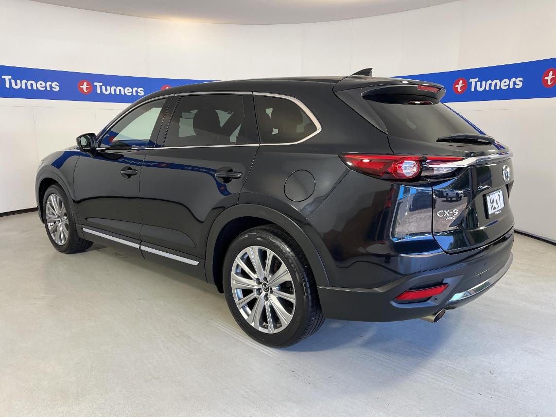 Photo '5' of Mazda CX-9 Photo '5' of Mazda CX-9